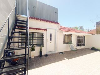 Foto 4 de Venta PH en Lanus Este Tipo Casa de 3 ambientes con Patio-Quincho y Terraza.