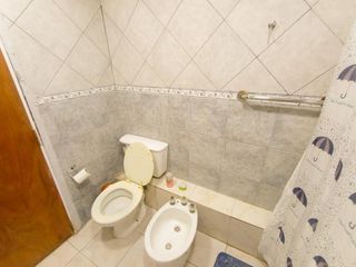 Foto 12 de Venta PH en Lanus Este Tipo Casa de 3 ambientes con Patio-Quincho y Terraza.
