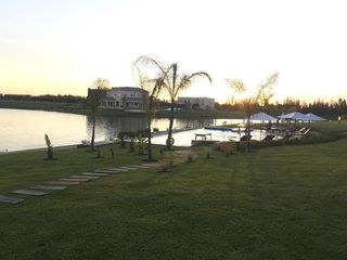 Foto 1 de Departamento  en Venta ubicado en Islas del Golf, Nordelta, Tigre