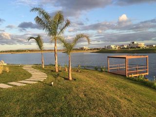 Foto 2 de Departamento  en Venta ubicado en Islas del Golf, Nordelta, Tigre
