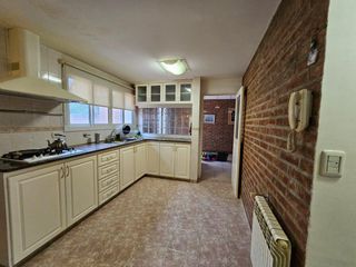 Foto 9 de Casa Gerencial en Barrio Gamma,  Neuquen