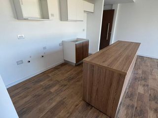 Foto 1 de Departamento De 3 Ambientes En Venta 95m2 En Ezeiza