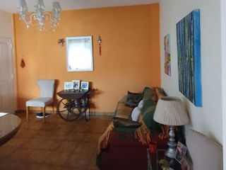 Foto 4 de PH en venta - 2 Dormitorios 1 Baño - 134Mts2 - Parque Avellaneda