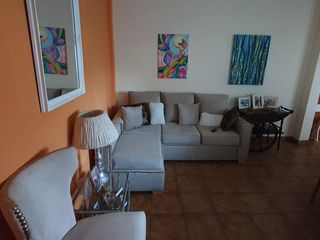 Foto 3 de PH en venta - 2 Dormitorios 1 Baño - 134Mts2 - Parque Avellaneda