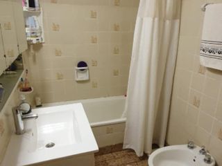 Foto 11 de PH en venta - 2 Dormitorios 1 Baño - 134Mts2 - Parque Avellaneda