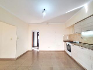 Foto 4 de ALQUILER  84 M2 VALENTIN ALSINA APTOPROFESIONAL