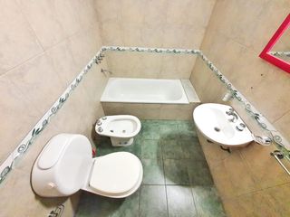 Foto 10 de ALQUILER  84 M2 VALENTIN ALSINA APTOPROFESIONAL