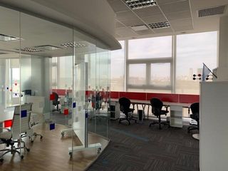 Foto 17 de Oficina instalada con vista al río