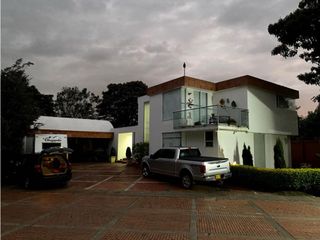 Foto 4 de Hermosa casa en San Simón !!!