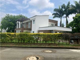 Foto 1 de Venta de casa en pance cali sur