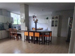 Foto 4 de Cumbayá, Casa en Renta, 1.500m2, 8 Habitaciones