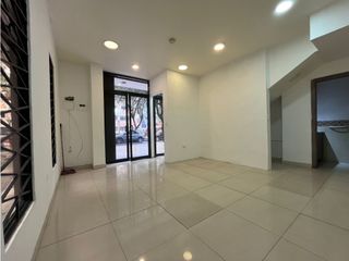 Foto 1 de La Mariscal, Local Comercial en Renta, 70m2, 2 Ambientes