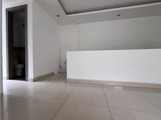 Foto 22 de La Mariscal, Local Comercial en Renta, 70m2, 2 Ambientes