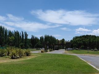 Foto 10 de VENTA LOTE B° Canales de Plottier