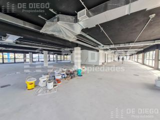 Foto 8 de Oficina en alquiler dentro de predio con seguridad, ideal Laboratorio, habilitable por ANMAT, Olivos