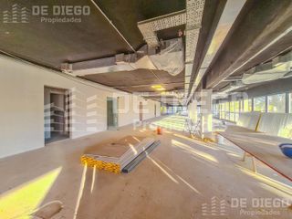 Foto 4 de Oficina en alquiler dentro de predio con seguridad, ideal Laboratorio, habilitable por ANMAT, Olivos