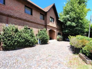 Foto 61 de VENTA  Espectacular casa en Mayling Club de Campo