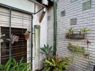 Foto 19 de OPORTUNIDAD! VENTA CASA ( APTA CREDITO) - C/GARAGE Y PATIO A 3 CUADRAS DE LA PLAZA DE LA CRUZ!!