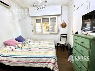 Foto 12 de OPORTUNIDAD! VENTA CASA ( APTA CREDITO) - C/GARAGE Y PATIO A 3 CUADRAS DE LA PLAZA DE LA CRUZ!!