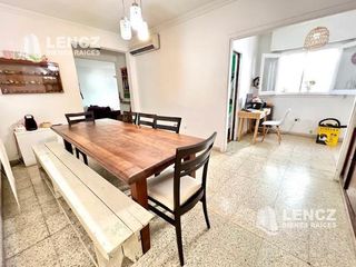 Foto 10 de OPORTUNIDAD! VENTA CASA ( APTA CREDITO) - C/GARAGE Y PATIO A 3 CUADRAS DE LA PLAZA DE LA CRUZ!!
