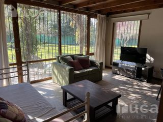 Foto 5 de VENTA y ALQ TEMP | CASA MODERNA Y LUMINOSA con Bonito JARDIN | Las Chacras, Ing. Maschwitz