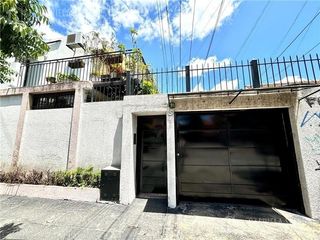Foto 1 de Duplex 3 ambientes VENTA Banfield