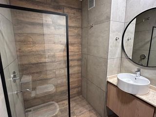 Foto 2 de Departamento en venta Güemes monoambiente con cochera a estrenar