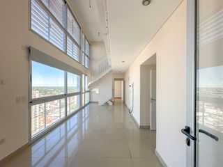 Foto 5 de Departamento de 4 ambientes en Banfield Este con cochera y terraza propia