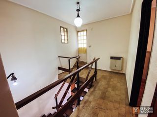 Foto 30 de Casa en venta - 4 dormitorios 2 baños - Cocheras - 209mts2 - Tolosa, La Plata