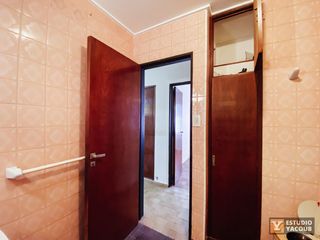 Foto 42 de Casa en venta - 4 dormitorios 2 baños - Cocheras - 209mts2 - Tolosa, La Plata