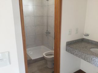 Foto 20 de Venta Departamento -  Inmejorable Vista al Lago Centro - Bariloche