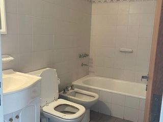 Foto 17 de Departamento 4 ambientes con cochera en venta -  ALQUILADO HASTA ENERO 2027 - Torres de Fierro - Bernal