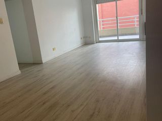 Foto 4 de Departamento 4 ambientes con cochera en venta -  ALQUILADO HASTA ENERO 2027 - Torres de Fierro - Bernal