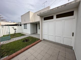 Foto 3 de Casa toda en Planta baja en Villa Elvira
