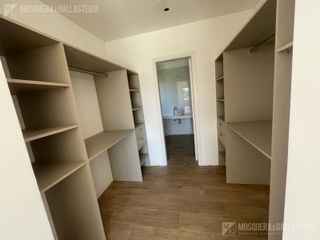 Foto 20 de Casa en venta - Vistas, Puertos del Lago.