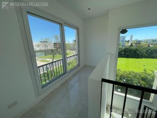 Foto 16 de Casa en venta - Vistas, Puertos del Lago.
