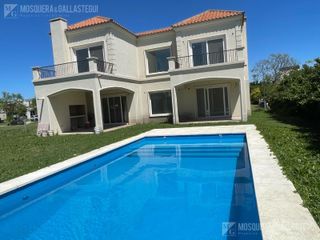 Foto 4 de Casa en venta - Vistas, Puertos del Lago.