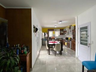 Foto 5 de Casa - La Plata