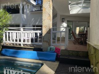 Foto 41 de Casa - 5 ambientes con pileta y cochera - Costa Atlantica - Carilo - VENTA