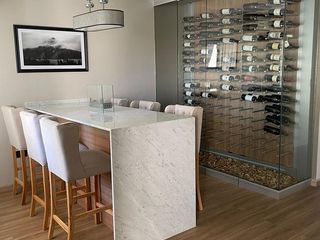 Foto 4 de VENTA Casa de 270m2 con Habitaciones 4 y Pileta en el Barrio Rincón de Emilio - Neuquen