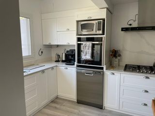 Foto 15 de VENTA Casa de 270m2 con Habitaciones 4 y Pileta en el Barrio Rincón de Emilio - Neuquen