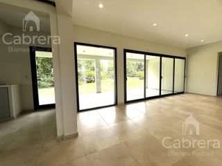 Foto 3 de Casa en  venta en Estancia Las Malvinas de Brandsen