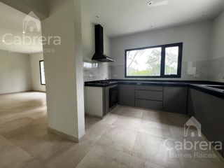 Foto 6 de Casa en  venta en Estancia Las Malvinas de Brandsen