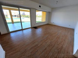 Foto 4 de APTO CREDITO. 3 DORMITORIOS, PLAYROOM y SERVICIO. LOTE INTERNO.