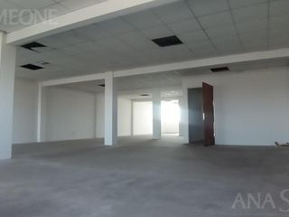 Foto 6 de Edificio Comercial, Oficinas - Tigre,  Don Torcuato - Venta
