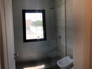 Foto 8 de Casa en venta - 4 Dormitorios 4 Baños 4 Cochera - 260Mts2 - El Cantón, Escobar