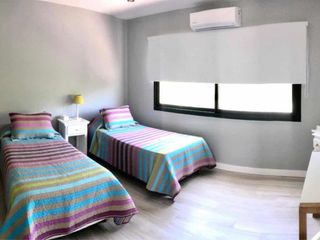 Foto 17 de Casa en venta - 4 Dormitorios 4 Baños 4 Cochera - 260Mts2 - El Cantón, Escobar