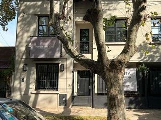 Foto 1 de Triplex en Lomas de Zamora Oeste