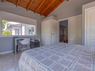 Foto 33 de Exclusiva Casa en venta  Barrio Septiembre: Confort y Elegancia - CDR