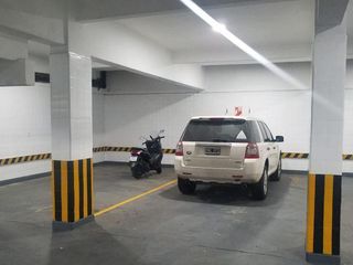 Foto 8 de Cochera en venta - Recoleta (Quintana 360)